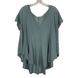 Free People Sammie Light Blue Relaxed Fit Short Sleeve V-Neck Swing Tee Small S